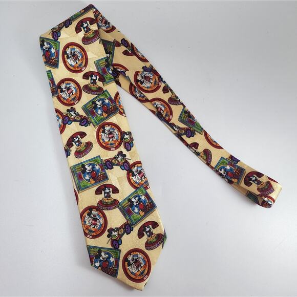 🌻3 for $18 Van Heusan Mickey Mouse Silk Racecar Tie - Picture 1 of 3